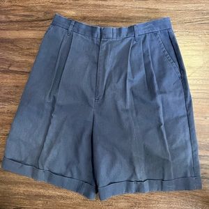 Vintage pleated shorts